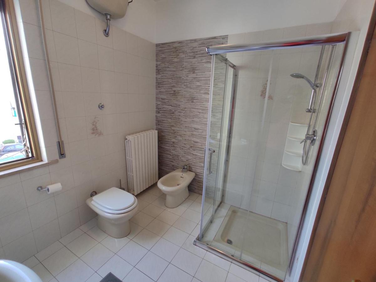 B&B Sunbeach Сан-Бенедетто-дель-Тронто Екстер'єр фото