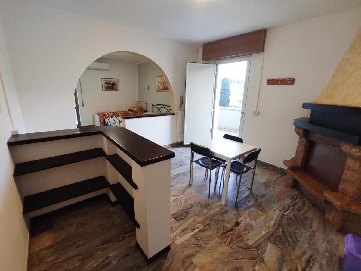 B&B Sunbeach Сан-Бенедетто-дель-Тронто Екстер'єр фото